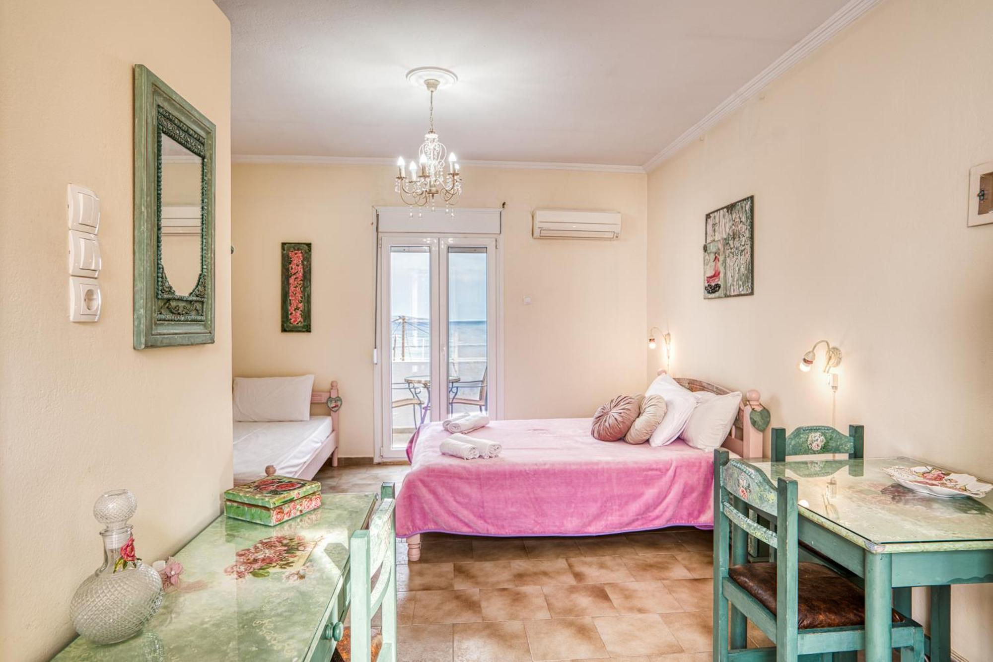 Sun Rooms Megás Limniónas Dış mekan fotoğraf
